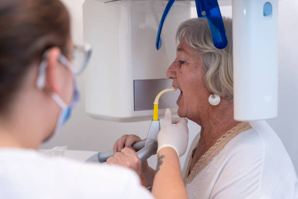 Best Emergency Dental Extractions in Knoxville, IA